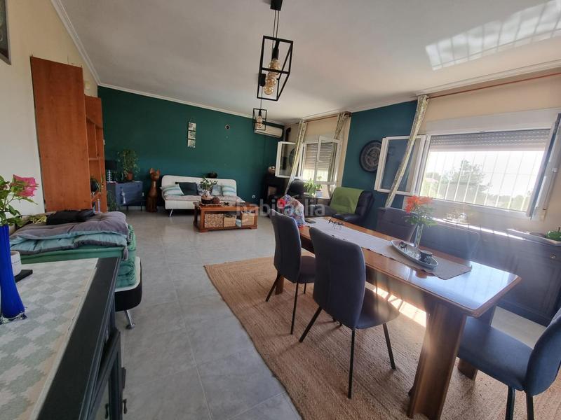 Foto cc545d48-71a7-4996-9489-91a295d7c070. Chalet avec piscine dans Moralet Alicante