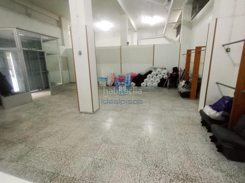 Foto b6a042f0-7ebf-44a1-98f1-d2a9d60d6361. Local commercial dans Campoamor Alicante