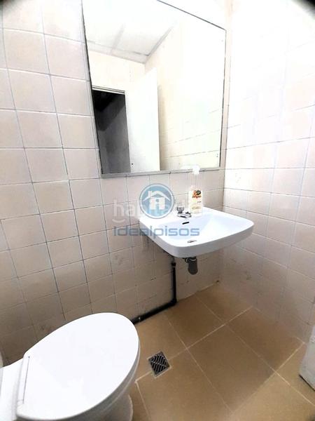 Foto f99170a8-3340-4137-9a2d-7701adbf599b. Local comercial a Mercado Alicante