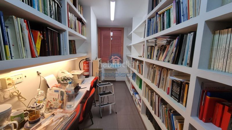 Foto 4a58bdc0-7957-4516-93fa-558737682776. Pis a Casco Antiguo - Sta. Cruz - Ayuntamiento Alicante