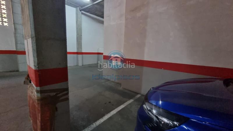 Foto 98261a92-2742-4cb2-8752-71f8aa626246. Parking voiture dans Garbinet - Parque de las Avenidas Alicante