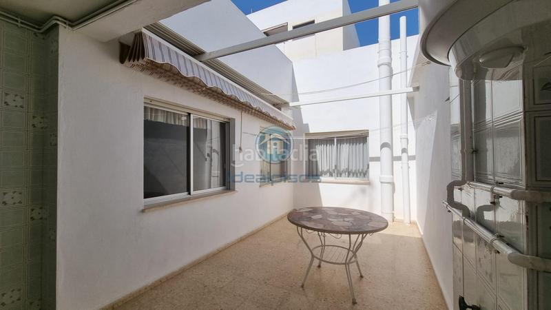 Foto 7a95447a-688a-44e8-8c44-b436b6847d01. Reihenhaus mit parking in Norte Sant Vicent del Raspeig