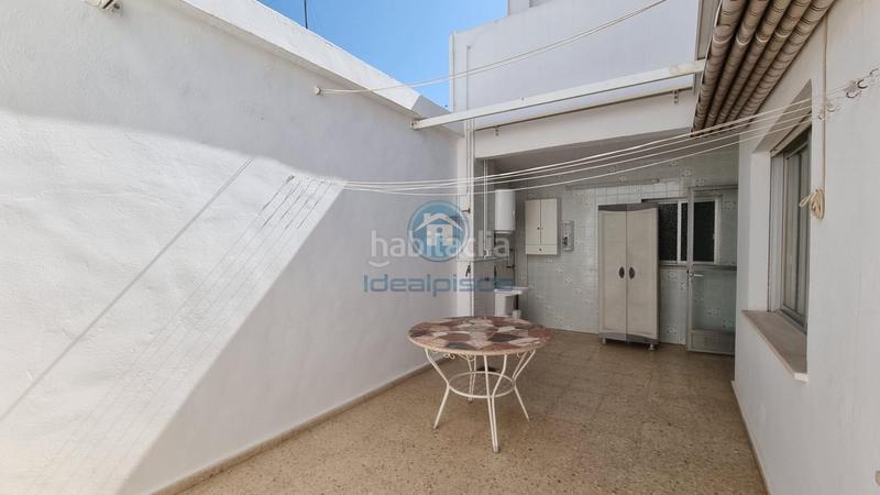 Foto 8288ecc3-8c63-4e87-9ddd-afe50fe22cd5. Reihenhaus mit parking in Norte Sant Vicent del Raspeig