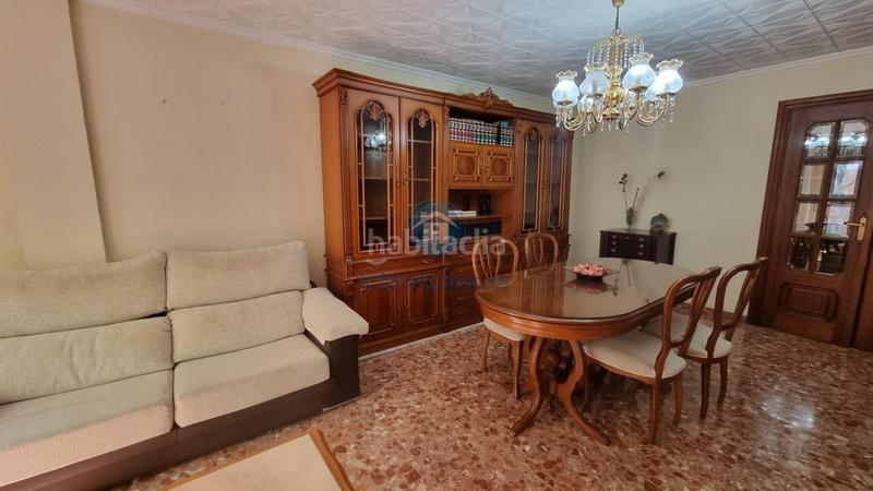 Foto db78aebf-b526-4248-b08a-67376c774e8e. Reihenhaus mit parking in Norte Sant Vicent del Raspeig