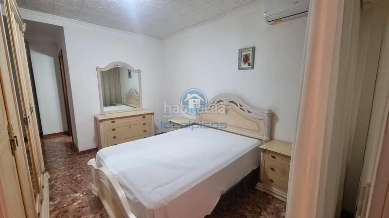 Foto fe0be7d5-0cd6-4c04-9707-52162a74402e. Reihenhaus mit parking in Norte Sant Vicent del Raspeig