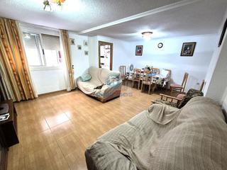 Appartement  Calle san carlos. Piso en carolinas bajas