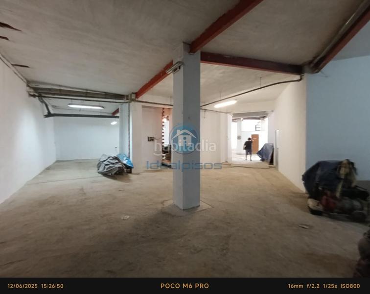 Foto 8a16ee44-e36b-42cb-9cf5-923d763c4a57. Business premise in Altozano - Conde Lumiares Alicante