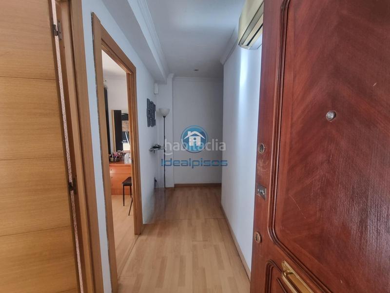 Foto 7e5e4f6d-635e-4926-86ca-c285a33603ce. Piso  reformado en maestro alonso en Carolinas Altas Alicante