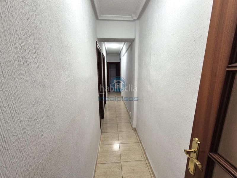 Foto 067d18cb-795c-42c4-a226-8047e7a147c1. Piso  en Campoamor para entrar a vivir en Campoamor Alicante