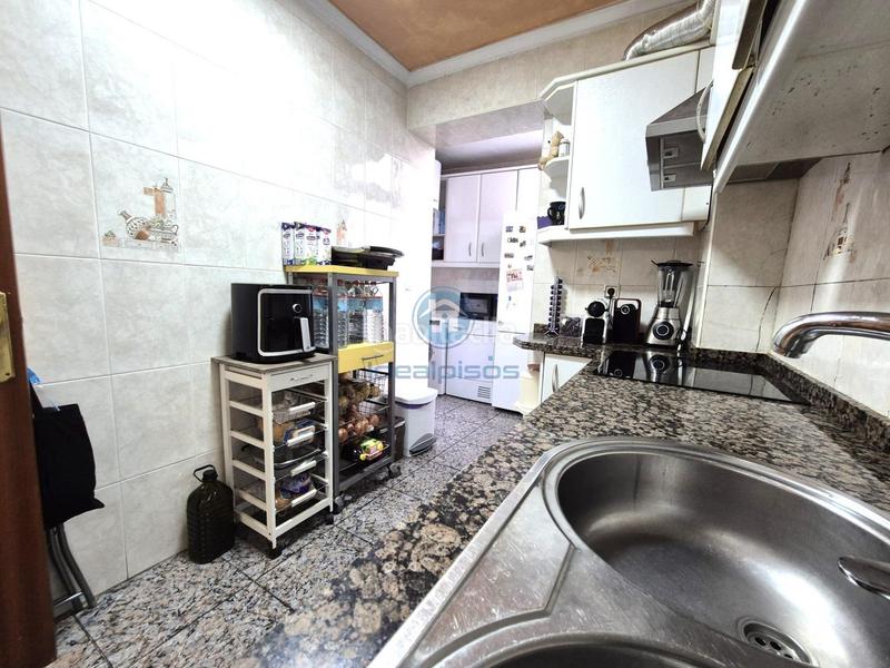 Foto 497da5b7-2220-4d2a-9d25-4647c4391971. Piso  en Campoamor para entrar a vivir en Campoamor Alicante