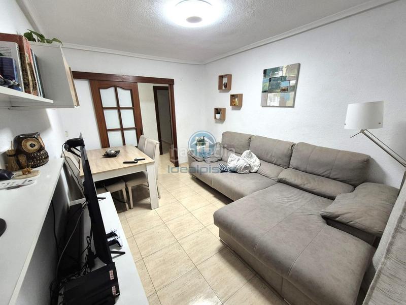 Foto 8ff2a92e-70f2-44ee-8cee-f2d1ff1e2134. Piso  en Campoamor para entrar a vivir en Campoamor Alicante