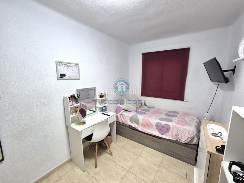 Foto 9fbc34a0-5a55-4570-a75f-cb03a95efb81. Piso  en Campoamor para entrar a vivir en Campoamor Alicante