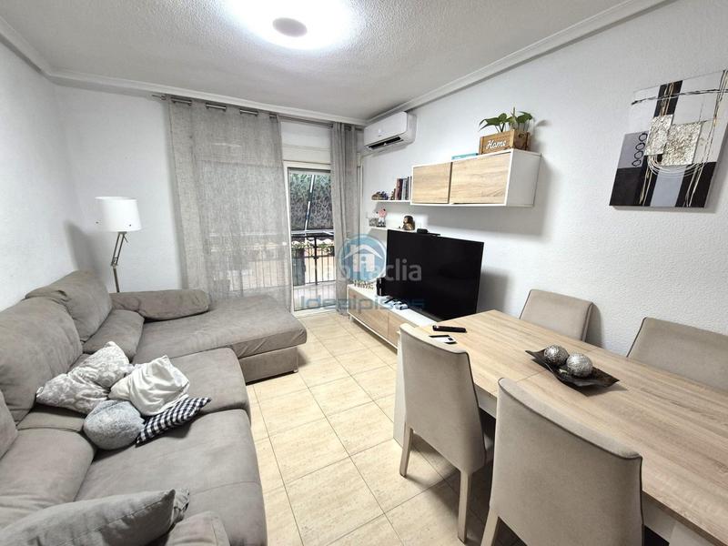 Foto cdeb6e76-d07f-48d7-8bf6-1ac48726ecee. Piso  en Campoamor para entrar a vivir en Campoamor Alicante