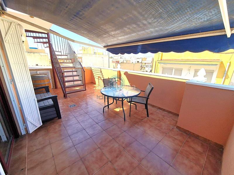 Foto 3986cbd2-8627-46bc-91e4-eb4dfb10992e. Àtic a Florida Baja Alicante