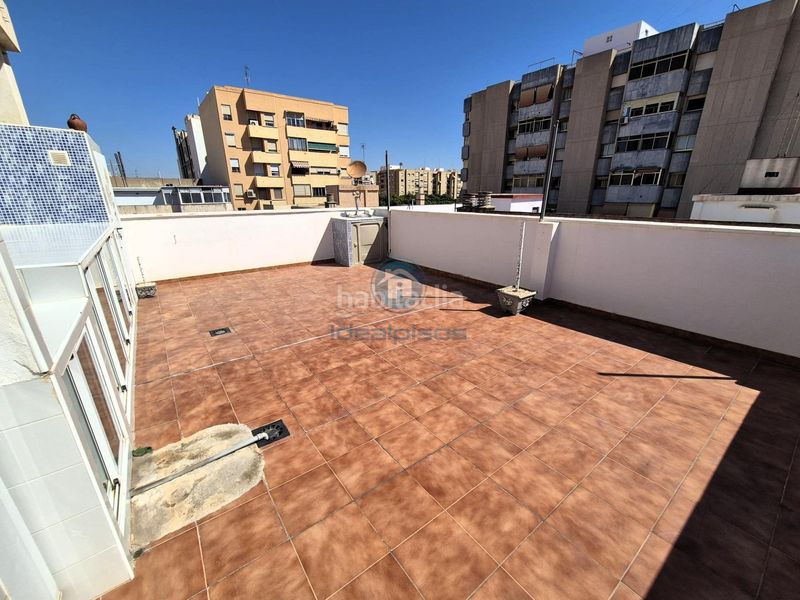 Foto f4ebfa86-dcdb-4ca3-b718-56813c57baa8. Àtic a Florida Baja Alicante