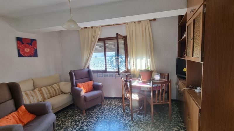 Foto fda9551a-43ac-4bd3-890d-173e403fb51f. Pis a Carolinas Altas Alicante