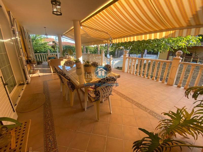 Foto 129364d8-d470-4ee4-9ff4-478537ef1e0f. Chalet avec chauffage parking piscine dans Los Girasoles Sant Vicent del Raspeig