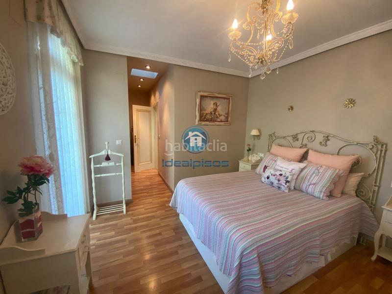 Foto 1e2d4207-933d-45ee-a44c-597ad41c821c. Chalet avec chauffage parking piscine dans Los Girasoles Sant Vicent del Raspeig