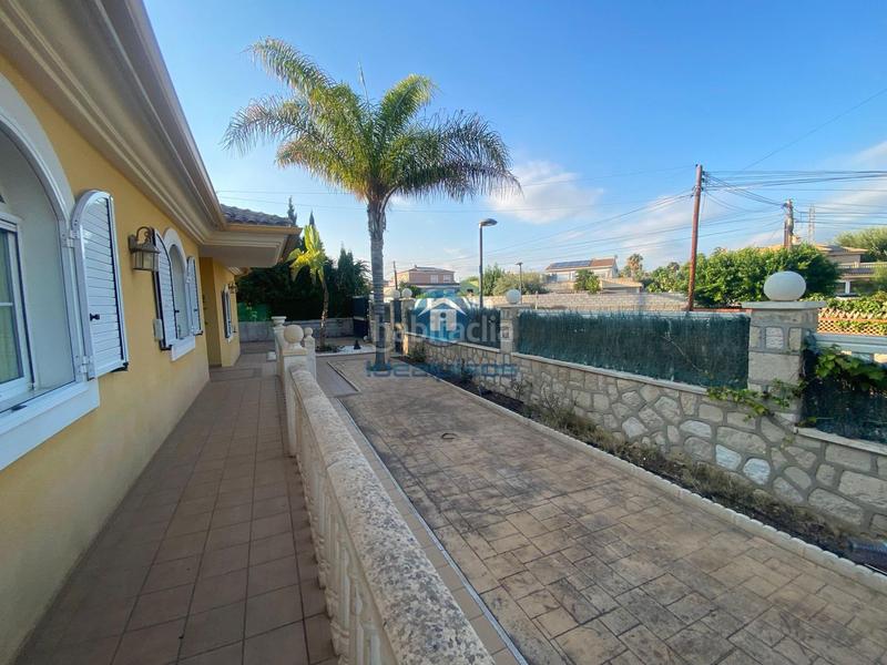 Foto 7a265139-af53-4ad2-a8ae-5fa9b47ce832. Chalet avec chauffage parking piscine dans Los Girasoles Sant Vicent del Raspeig