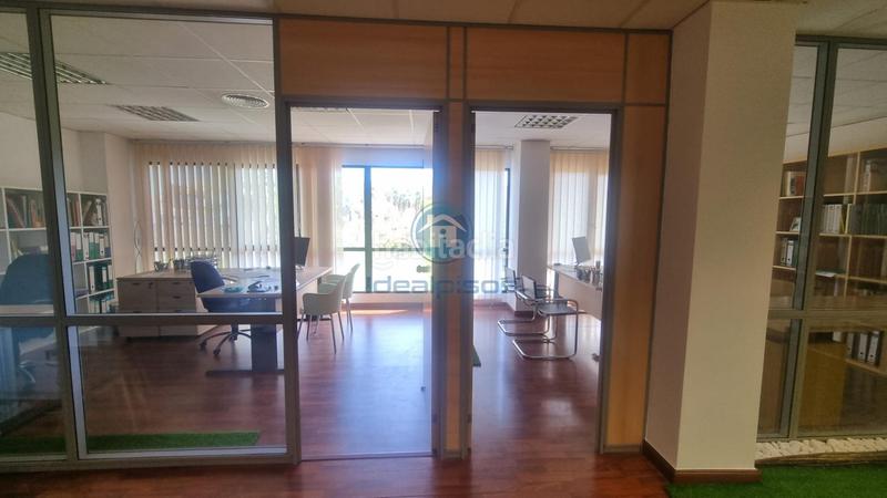 Foto 3df48fb8-3d83-4d95-bd77-1f90c51c04cb. Oficina  cerca del centro comercial gran vía en Alicante