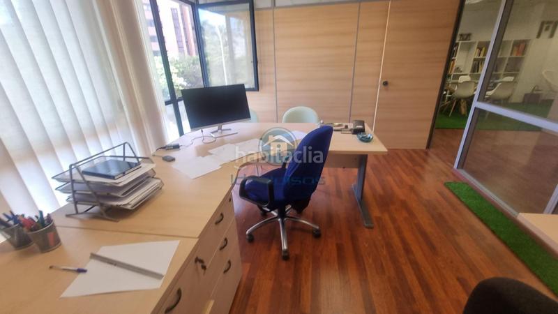 Foto 4c4e09f0-63fe-4b94-980d-989f86235d7e. Oficina  cerca del centro comercial gran vía en Alicante