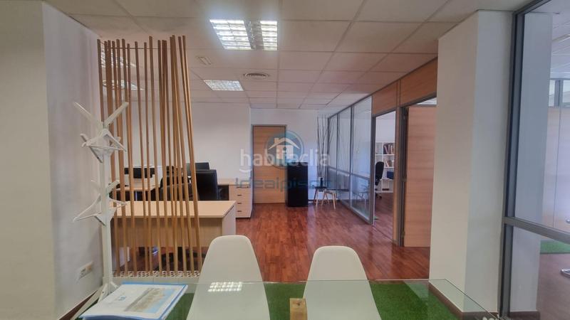 Foto d879c4ad-09d7-4b24-a217-df7c7c8f6394. Oficina  cerca del centro comercial gran vía en Alicante