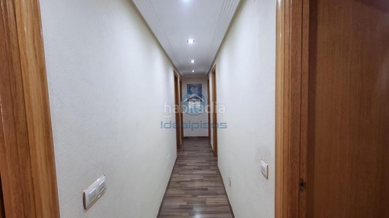 Foto da78fad9-72b5-4fa5-baf2-5fc0be7d1061. Pis amb aparcament piscina a Parque Lo Torrent Sant Vicent del Raspeig