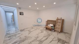 Piano terra in Carolinas Altas. Planta baja recién reformada en carolinas altas