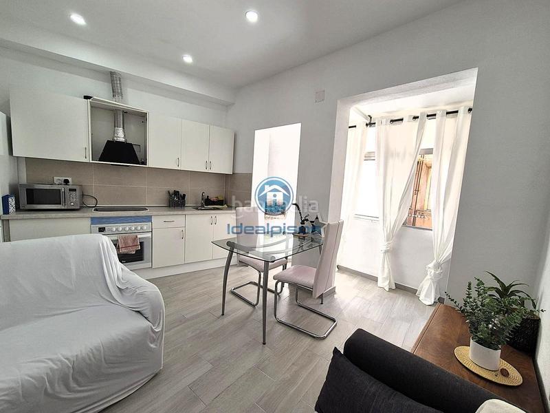 Foto 0b940cf8-40d3-47ce-ad8a-0f345fc2b7a5. Appartement dans Carolinas Bajas Alicante