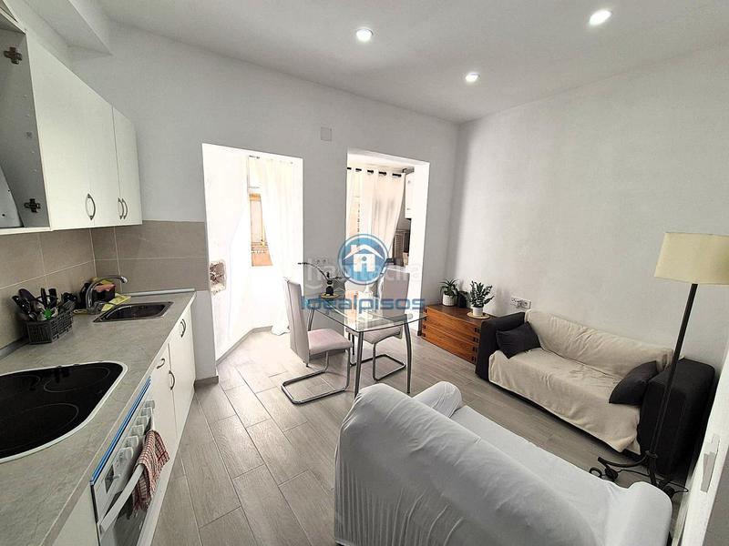 Foto 933a231b-533b-4f8e-9e59-f30ad30a294d. Appartement dans Carolinas Bajas Alicante