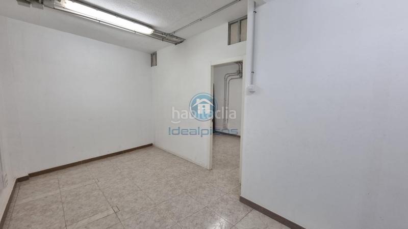 Foto 3403d88c-75c2-4eeb-a64b-d13eb55d96a6. Alquiler local comercial local en alquiler junto a padre esplá en Alicante