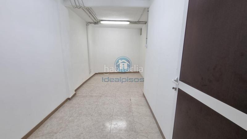 Foto cd1802d8-1170-4764-b73f-61d7a005b55c. Alquiler local comercial local en alquiler junto a padre esplá en Alicante