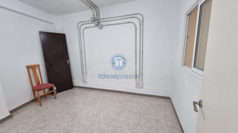 Foto ede68c2e-ebe5-45b5-90c3-97c3fd9e8be5. Alquiler local comercial local en alquiler junto a padre esplá en Alicante