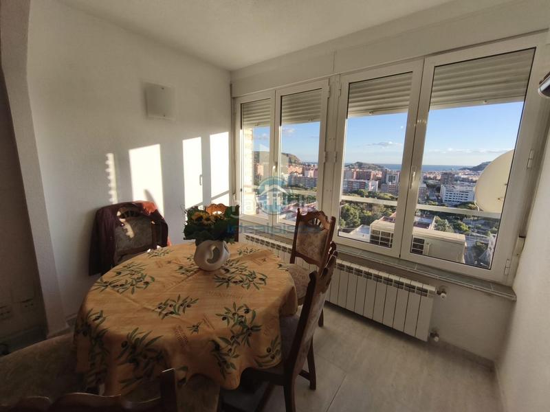 Foto c305e25a-e8f0-44b4-a014-2824de9145e2. Pis a Juan XXIII Alicante