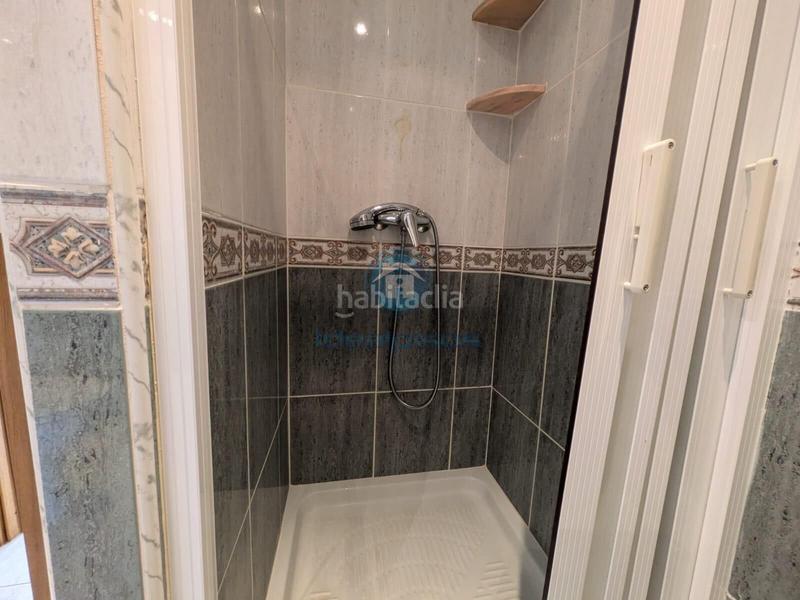 Foto d41c526f-a0e5-47b1-b241-b1e5dfec55e4. Piso sexta planta reformada en los miradores en Juan XXIII Alicante