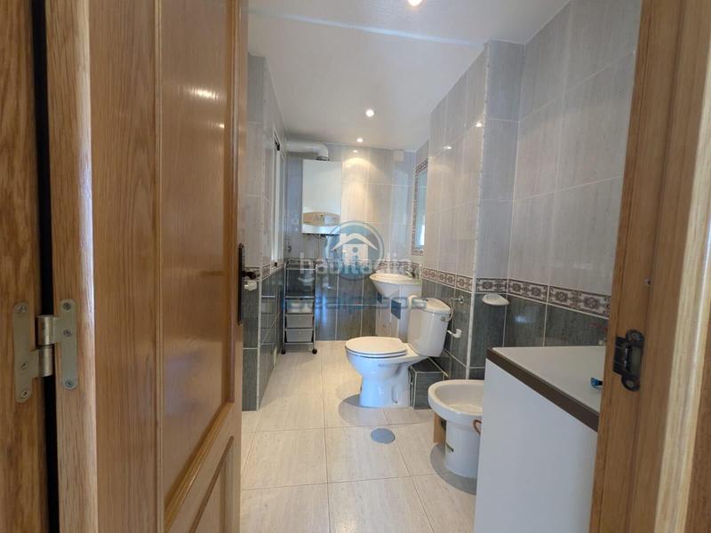 Foto fc0412e0-f9ff-490c-9b0e-563260102744. Piso sexta planta reformada en los miradores en Juan XXIII Alicante