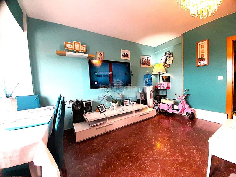 Foto 1ec20a20-f7d9-4370-9b5f-f3b0d98fb592. Pis a Colonia Requena Alicante