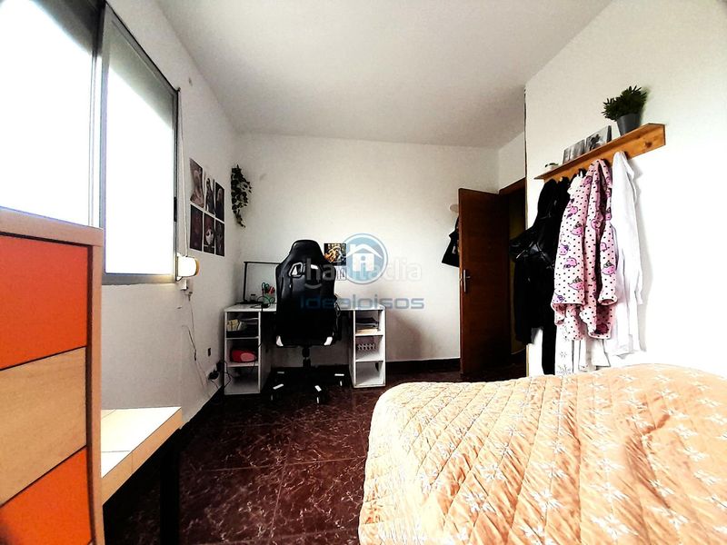 Foto cc79d4e8-eec1-48fe-ac1e-872801e3b607. Pis a Colonia Requena Alicante