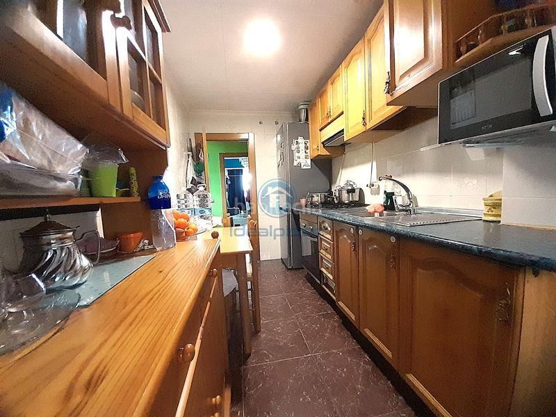 Foto dd6a43d9-4985-4e7e-9309-e45492cd40d5. Pis a Colonia Requena Alicante