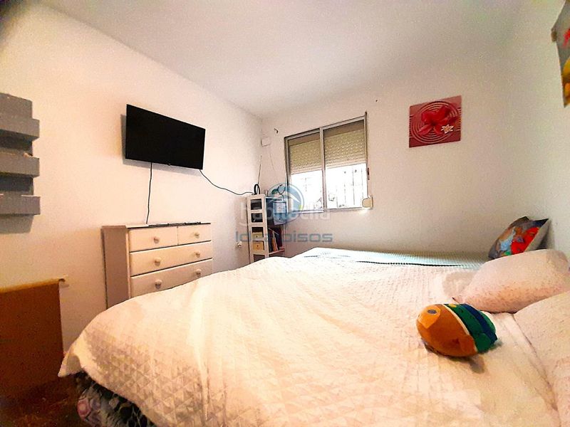 Foto eb9272e5-3f04-4b23-a7ab-b5afca32c171. Pis a Colonia Requena Alicante