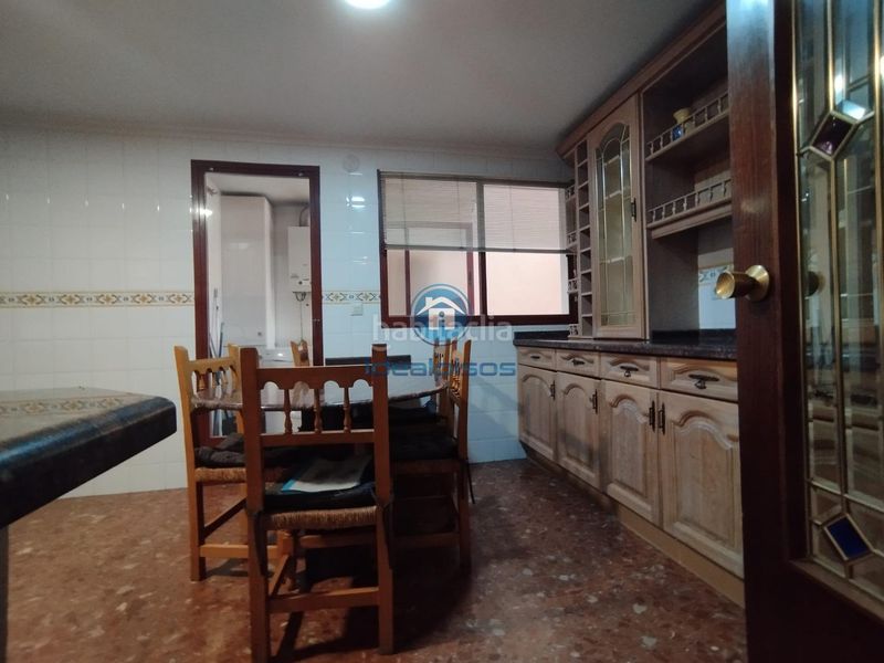 Foto b23e6dee-1762-4e56-9534-631ba9356fba. Pis amb aparcament piscina a Babel Alicante