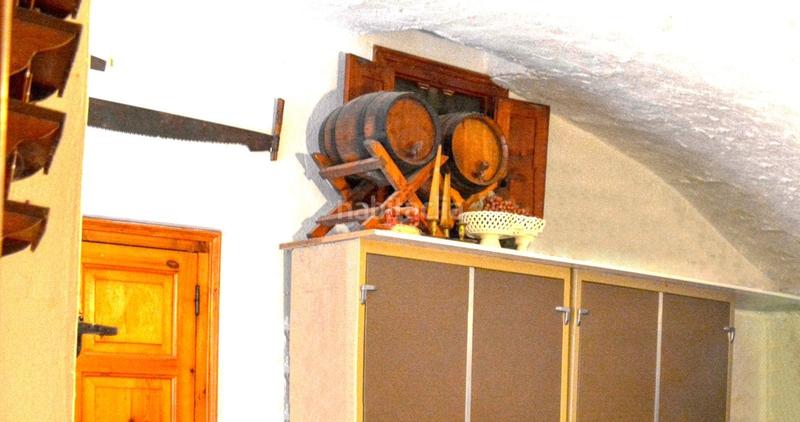 Foto a3b4f00d-fdf4-4251-8ea2-cafbac38755a. Casa céntrica casa de pueblo del siglo xix, rústica, en Begur