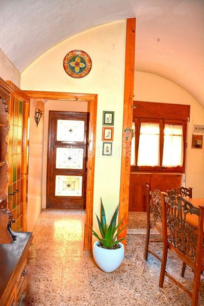 Foto d8378df1-8cc6-4606-ae2b-3a30f911848b. Casa céntrica casa de pueblo del siglo xix, rústica, en Begur