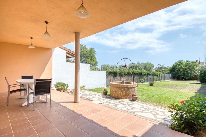 Foto e45867b6-f358-4b26-b548-0125af3b1c48. Casa adossada amb calefacció aparcament a La Punxa Palafrugell