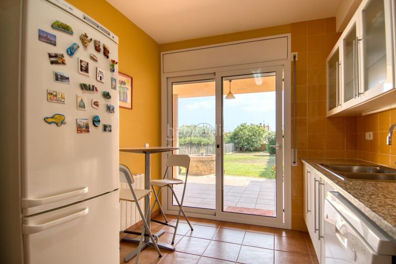 Foto 0620f35b-fa89-41e1-a86f-0854e1541cc3. Casa adossada amb calefacció aparcament a La Punxa Palafrugell