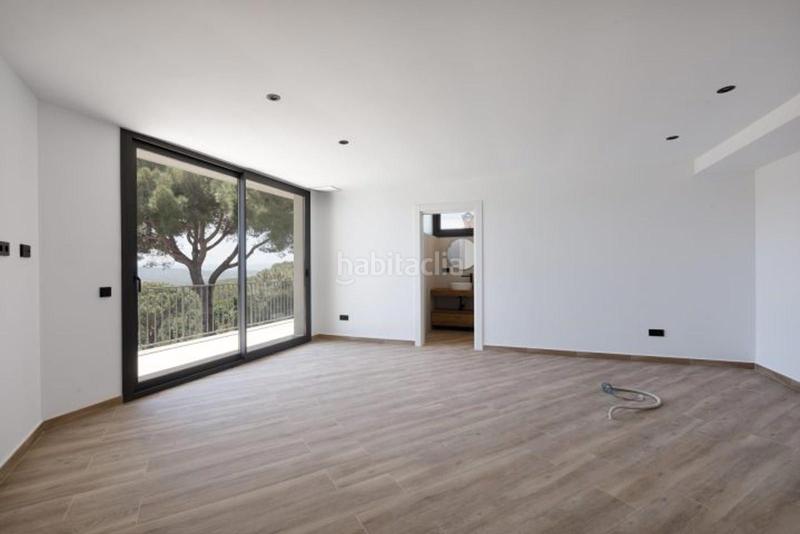 Foto 3aa3aa24-dba7-4041-9271-91e4426da1ff. Chalet exclusiva villa de diseño con jardín paisajístico, piscina y vistas espectaculares en la costa brava en Begur