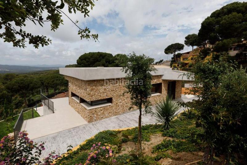 Foto 8a5ed656-99b5-4ea6-a8a4-76883823e05b. Chalet exclusiva villa de diseño con jardín paisajístico, piscina y vistas espectaculares en la costa brava en Begur