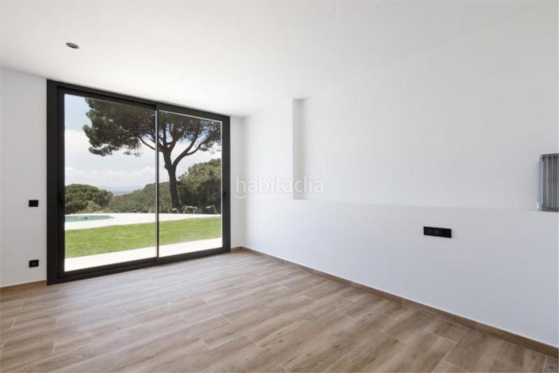 Foto a443e08d-f1a1-46f7-879e-79174077ee58. Chalet exclusiva villa de diseño con jardín paisajístico, piscina y vistas espectaculares en la costa brava en Begur