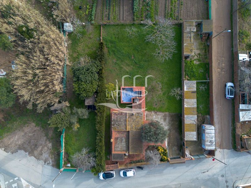 Foto 55b62c9f-caec-40b1-9659-6682f2184caa. Casa amb aparcament piscina a Mont-ras