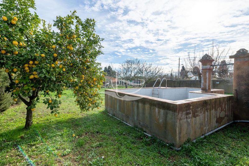 Foto 78c69f5d-ab41-4898-a384-2dec51b9bda3. Casa amb aparcament piscina a Mont-ras